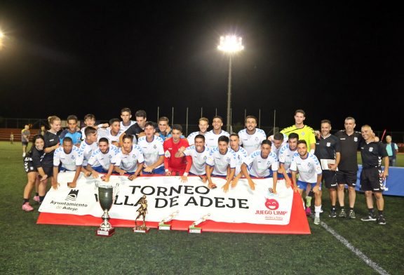 El CD Tenerife revalida el título de campeón del XXIV Torneo Juvenil Villa de Adeje